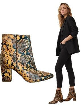 Steve Madden Retrograde Snake Print Pointed Toe Ankle Boots Size 7.5 NWOB